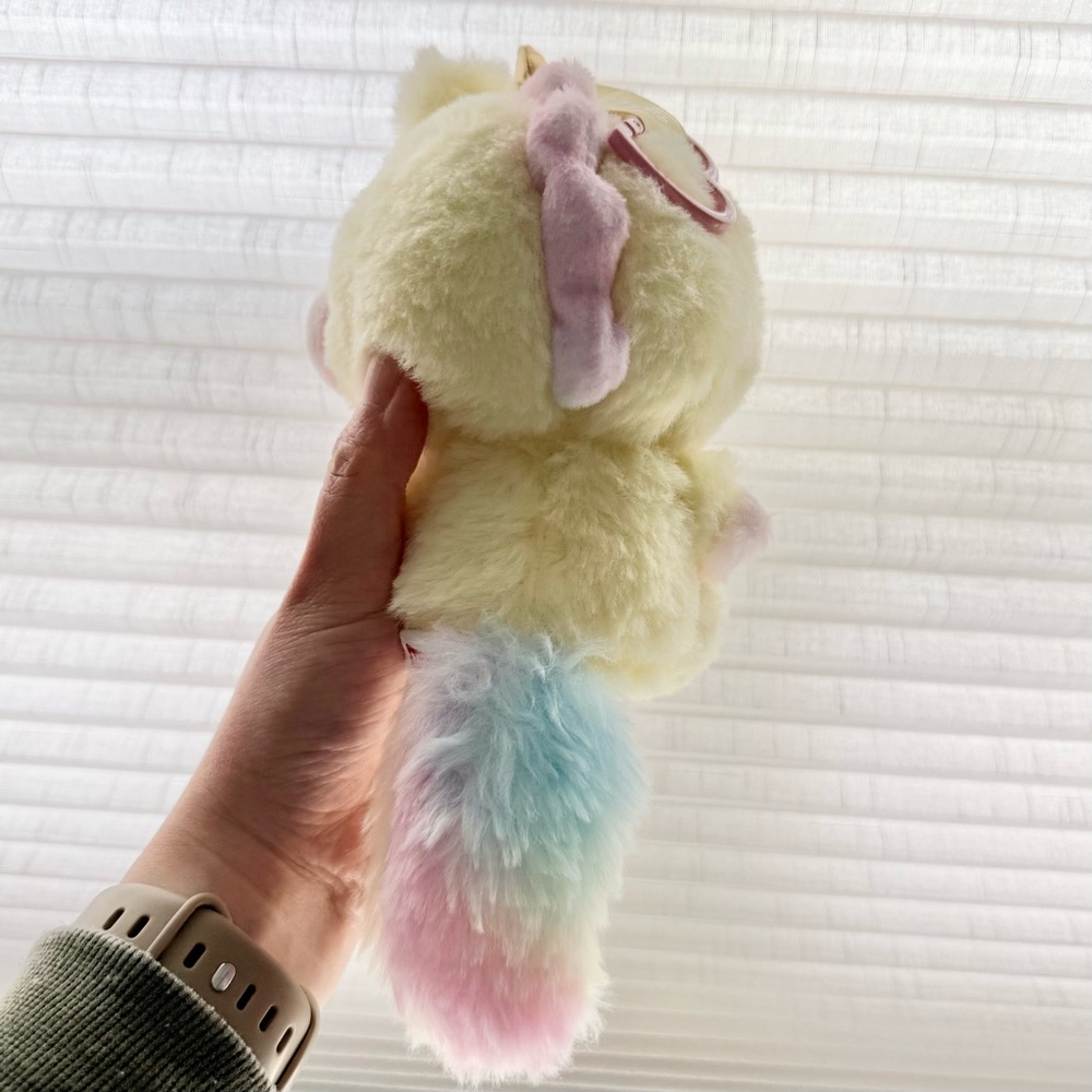 Sanrio Miniso Dreamy Unicorn Hello Kitty Yellow Plush Pendant Like New - Picture 3 of 8